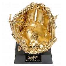 mini_gold_glove_out_of_box_1_0